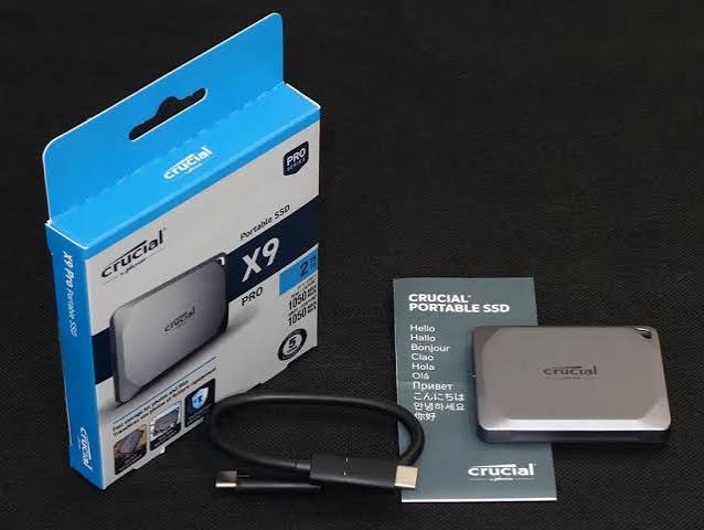 Crucial X9 Pro — Small square silver external SSD